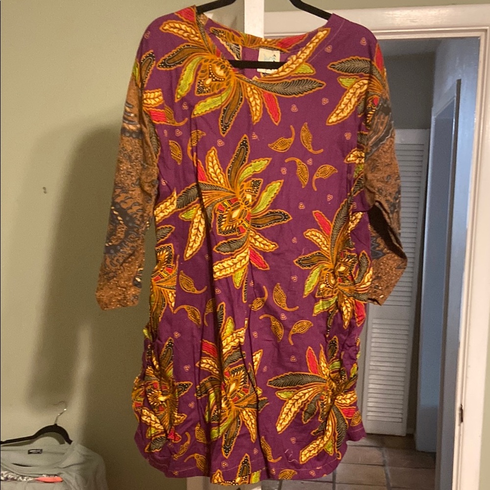 Jaded Gypsy Colorful Floral Women's tunic